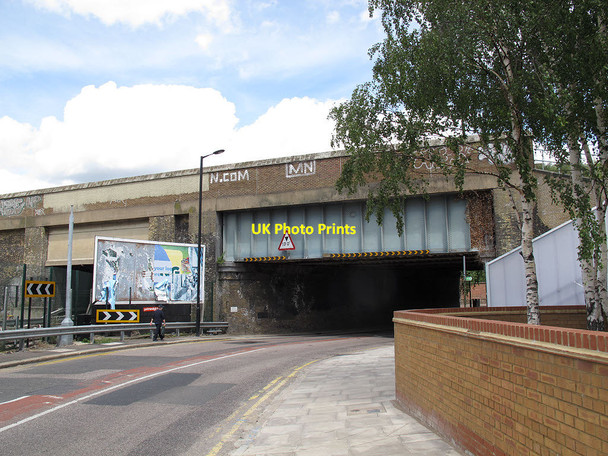 Photo 6"x4" Greenway over Manor Road West Ham\/TQ4083 c2012