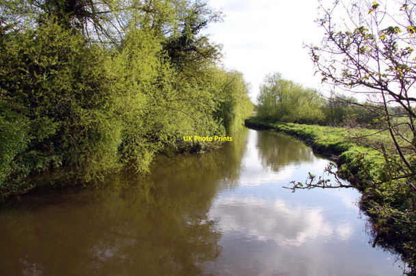 Photo 6"x4" The River Loddon looking upstream Arborfield c2012