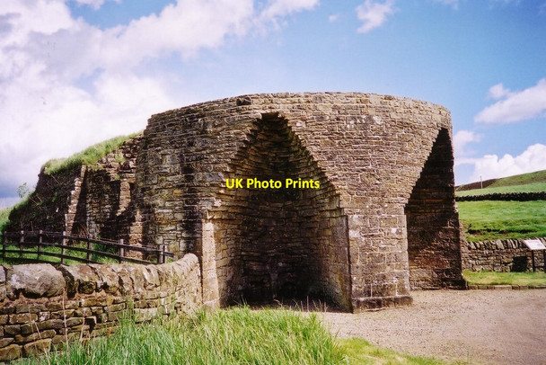 Photo 6"x4" Crindledykes Lime Kiln in May 2000 Thorngrafton c2000