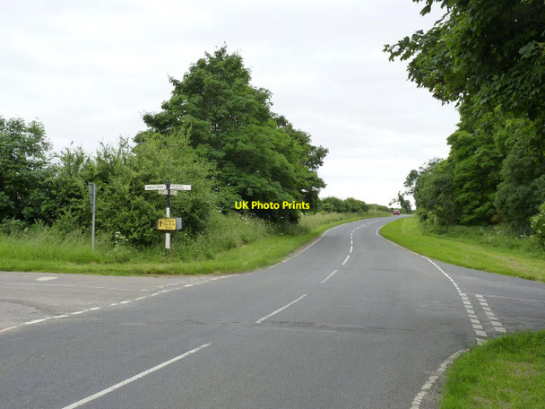 Photo 6"x4" Crossroads above Welbourn  Welbourn c2012