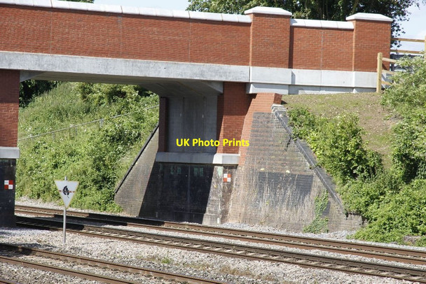 Photo 6"x4" View of the join Cleeve\/SU6081 c2012