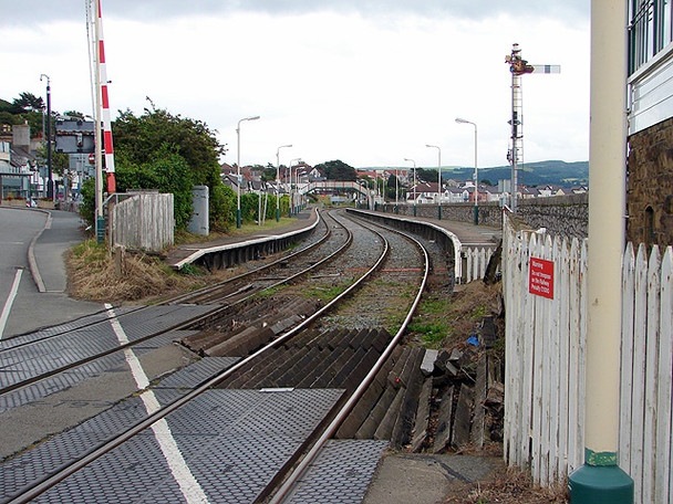 Photo 6"x4" Deganwy Station Conwy c2008