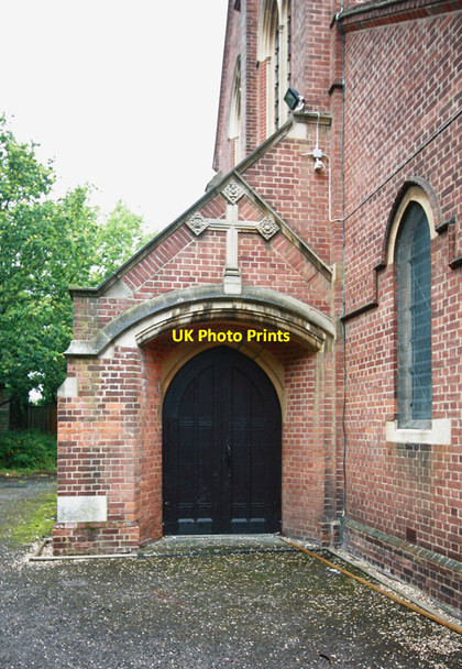 Photo 6"x4" St Philip, Beech Road, Norbury - Doorway Mitcham c2012