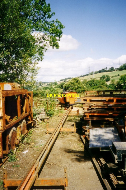 Photo 6"x4" The view to the north-east from Alan Keef Ltd in 1998 Lea Line c1998