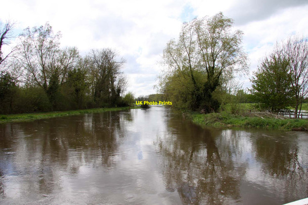 Photo 6"x4" River Kennet from the weir Sheffield Bottom c2012