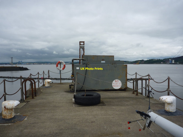 Photo 6"x4" Coastal South Queensferry : The End Of The Pier at Port Edgar Queensferry\/NT1278 c2012