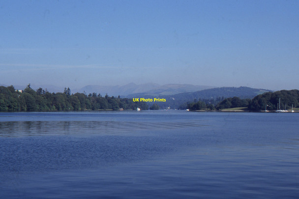 Photo 6"x4" Windermere from the Hawkshead Ferry Bowness-On-Windermere c1996