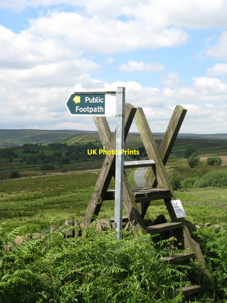 Photo 6"x4" Stile on Penistone Road Wigtwizzle c2012