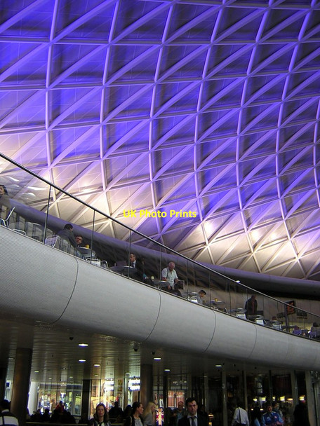 Photo 6"x4" Kings Cross station: new departure concourse London c2012 P1
