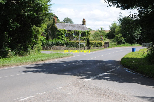 Photo 6"x4" Road junction, Lower Tadmarton Lower Tadmarton c2012