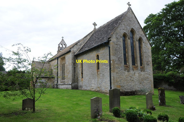Photo 6"x4" Upper Swell church Stow-on-the-Wold c2012