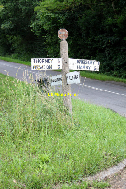 Photo 6"x4" Fingerpost at Thorney Moor  Thorney\/SK8572 c2012