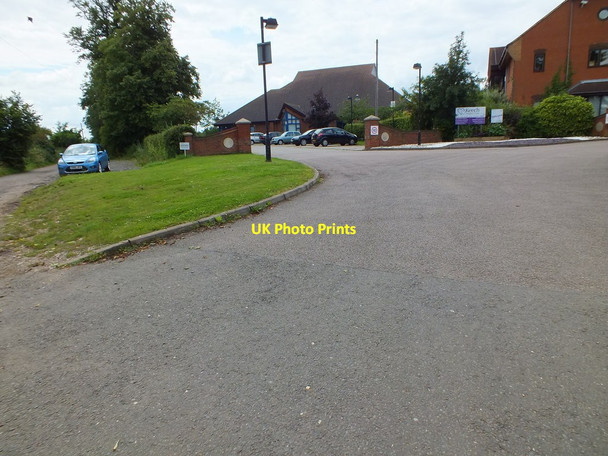 Photo 6"x4" The Keech Hospice care home Streatley\/TL0728 c2012