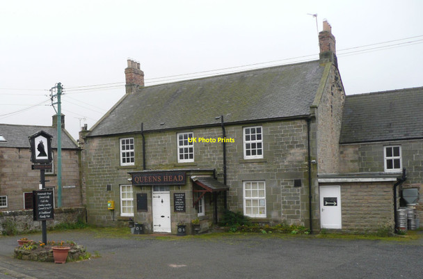 Photo 6"x4" The Queens Head Glanton c2012