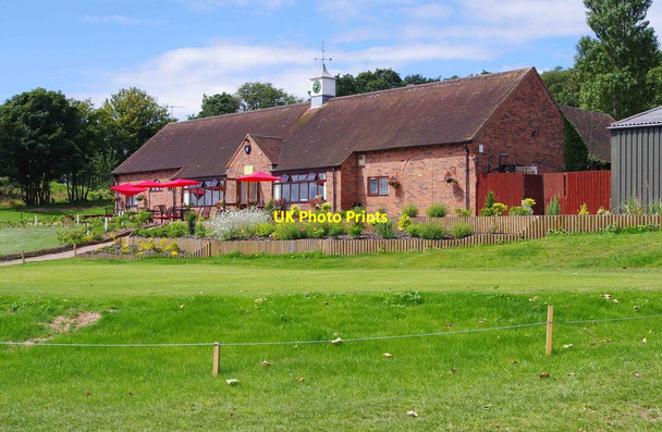 Photo 6"x4" Tap Inn clubhouse, Burlish Park Golf Club, Zortech Avenue, Kidderminster Stourport-on-Severn c2012
