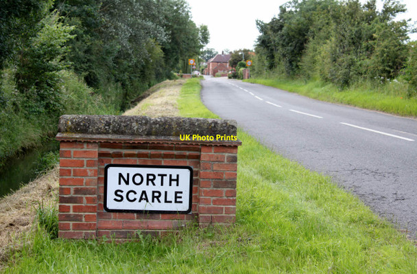Photo 6"x4" North Scarle village sign  North Scarle c2012