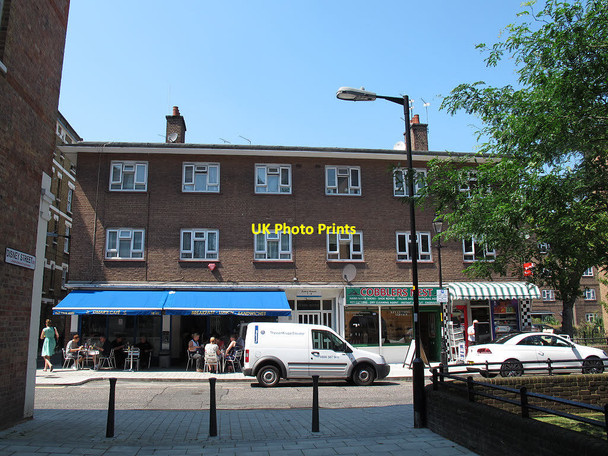 Photo 6"x4" Avery House London c2012