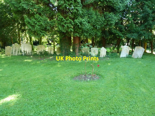 Photo 6"x4" St Andrews, Alwalton, Graveyard Alwalton c2012