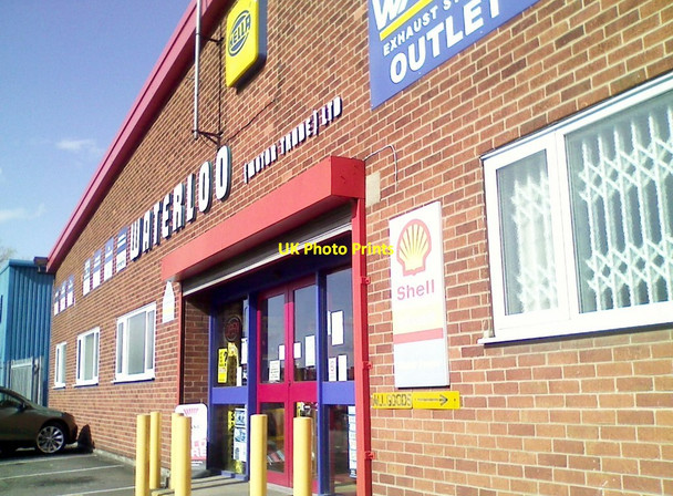 Photo 6"x4" Waterloo Motor Trade Kingston upon Hull c2012