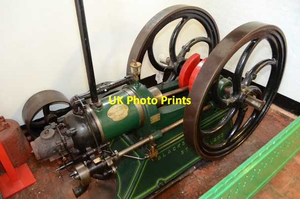 Photo 6"x4" Blackstone Engine Beetley c2012