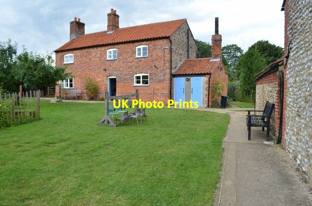 Photo 6"x4" Chapel Farm Beetley c2012