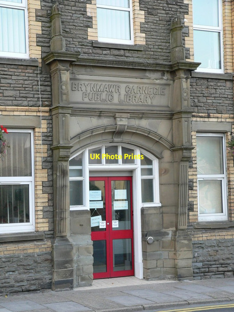 Photo 6"x4" Entrance to the former Carnegie Library, Brynmawr Brynmawr\/SO1811 c2005