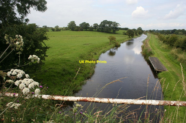 Photo 6"x4" Glasson arm of Lancaster Canal Conder Green c2012