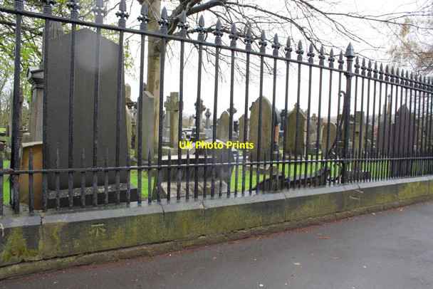 Photo 6"x4" Cemetery wall of Forest Road East opposite Addison Street Nottingham\/SK5641 c2012