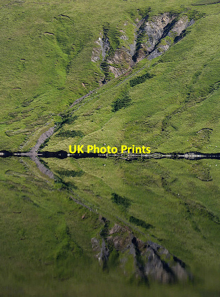 Photo 6"x4" Reflections on Megget Reservoir Craigierig c2012