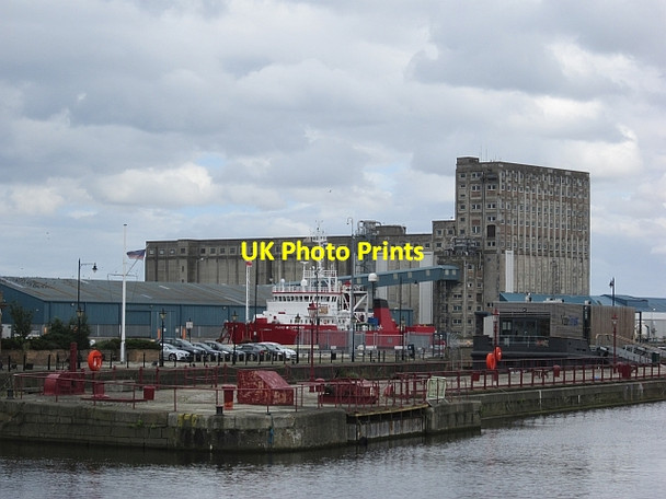 Photo 6"x4" Leith Docks Leith\/NT2776 c2012
