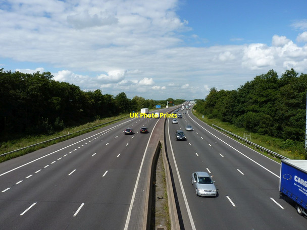Photo 6"x4" The M6 north of Gailey Rodbaston c2012