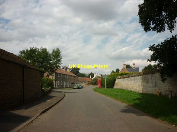 Photo 6"x4" Braceborough village Braceborough c2012