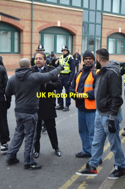 Photo 6"x4" Confrontation in Leicester Leicester c2012