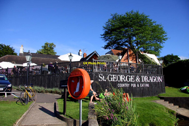 Photo 6"x4" The terrace at the St George & Dragon Wargrave\/SU7878 c2012