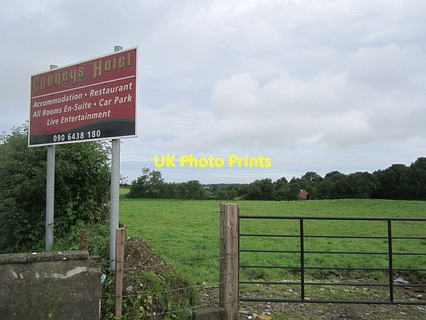Photo 6"x4" Roadside advert Tang\/N1353 c2012