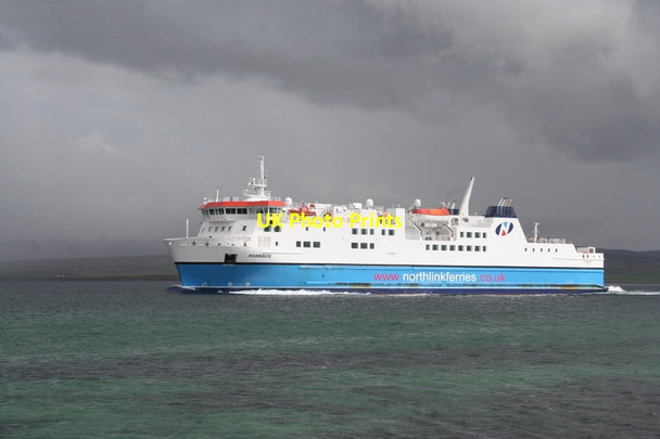 Photo 6"x4" Stromness, here we come... Stromness\/HY2509 c2012