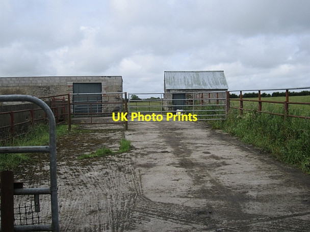 Photo 6"x4" Farm building near Legan Legan c2012