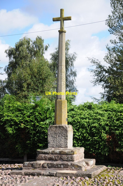 Photo 6"x4" Cross in Madley Madley c2012