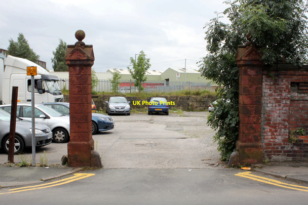 Photo 6"x4" Bolton Textile Mill No.2, gateway  Farnworth\/SD7305 c2012