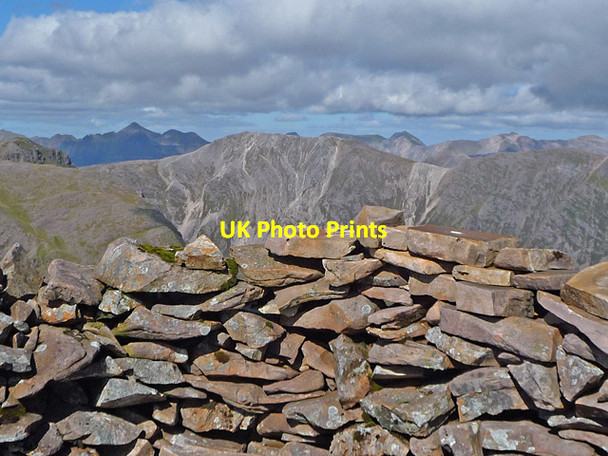 Photo 6"x4" Fuar Tholl summit shelter Balnacra c2012