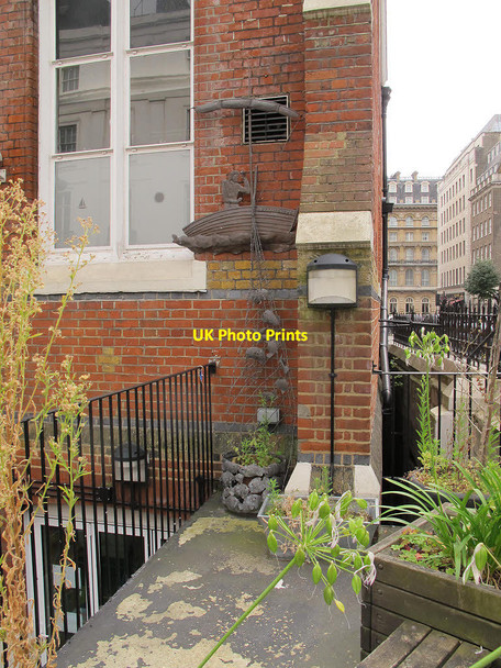 Photo 6"x4" St Peter's School - detail Westminster c2012