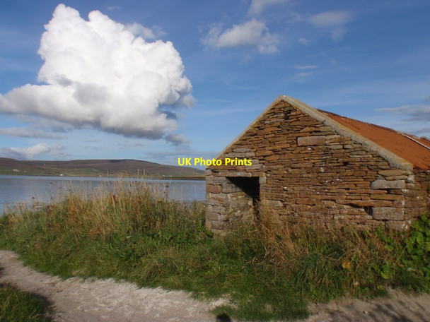 Photo 6"x4" Small Bothy Durrisdale c2012