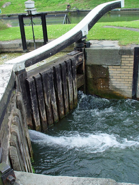 Photo 6"x4" A Lock Gate on the river Cam Cambridge\/TL4658 c2008