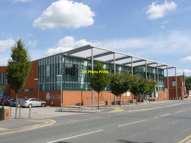Photo 6"x4" Newark Police station  Newark-on-Trent c2012
