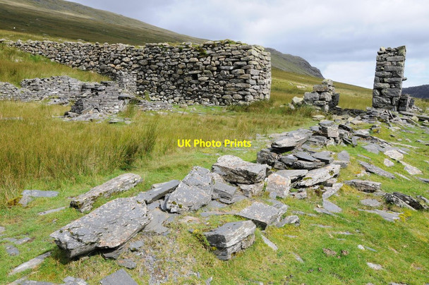 Photo 6"x4" Cwm Eigiau slate quarry Cwm Eigiau c2012