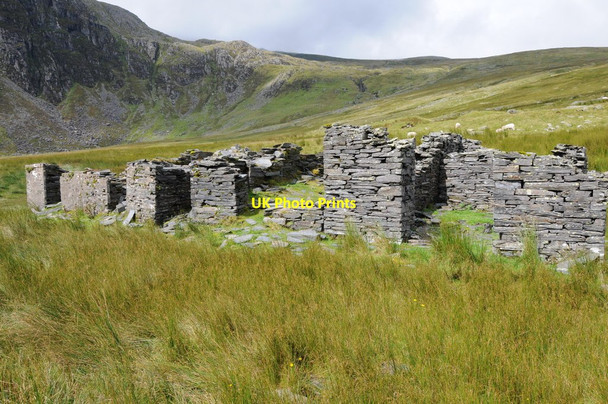 Photo 6"x4" Ruins at Cwm Eigiau slate quarry Cwm Eigiau c2012