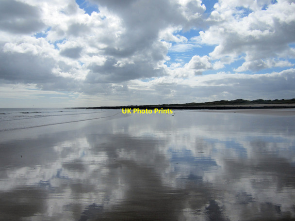 Photo 6"x4" Reflections on the beach North Sunderland c2012