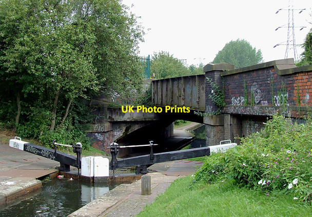 Photo 6"x4" Garrison Top Lock and bridge near Bordesley, Birmingham Birmingham c2012