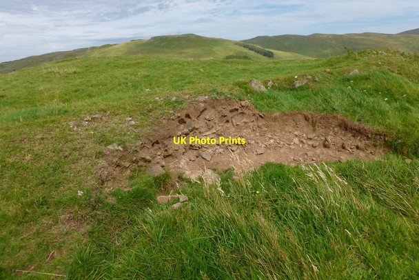 Photo 6"x4" Fort on Castle Hill: south rampart detail Largs\/NS2059 c2012