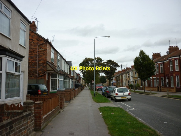 Photo 6"x4" Southcoates Avenue towards Holderness Road Summergangs c2012